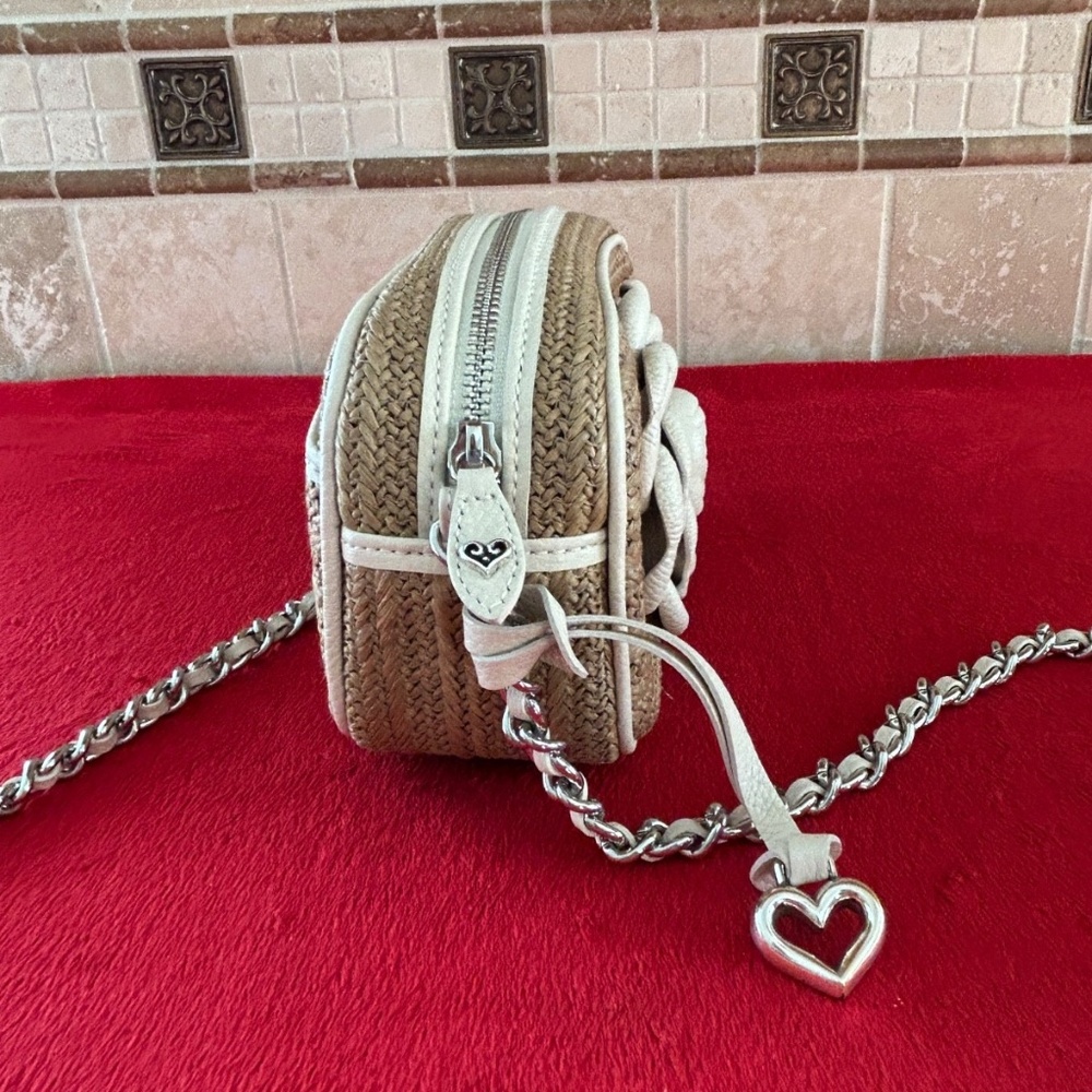 BRIGHTON STRAW ROSIE WHITE CAMERA BAG CELL PHONE CROSSBODY EUC - Picture 4 of 12